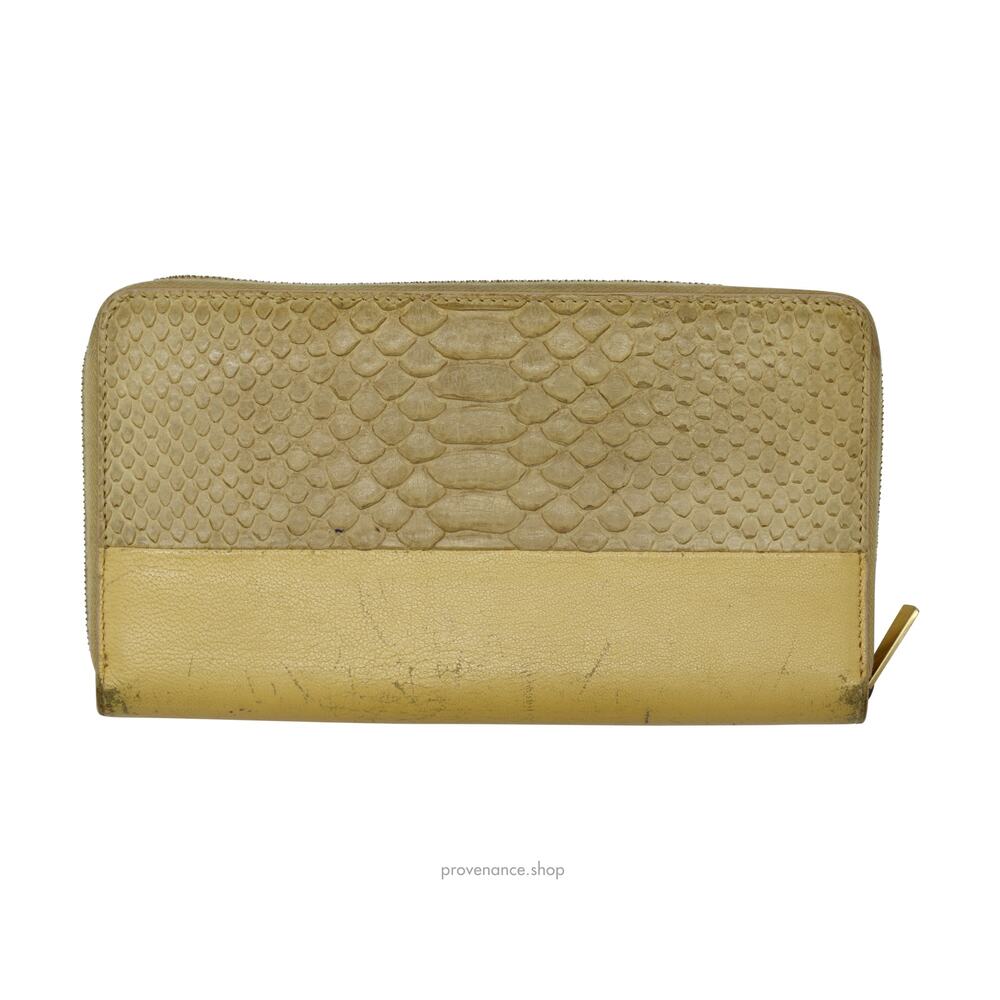 🔴 Celine Multifunction Zip Wallet - Cream Python - Picture 2 of 9